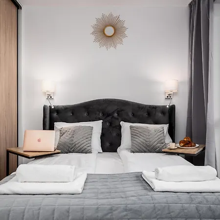 Aparthotel Pileckiego Warschau