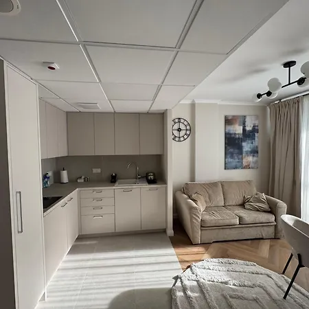 Aparthotel Pileckiego Warschau