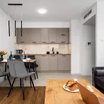 Pileckiego 3*