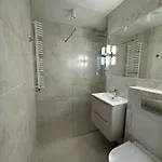 Pileckiego 公寓式酒店 华沙