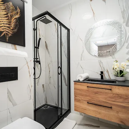 Pileckiego 公寓式酒店 华沙