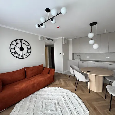 Pileckiego Apartahotel 3*