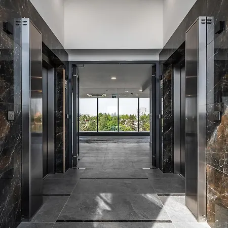 Pileckiego Aparthotel 3*