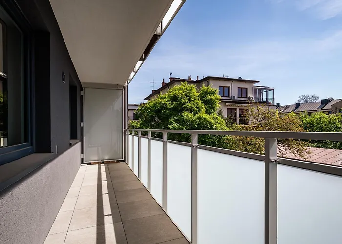 Hotel apartamentowy Pileckiego